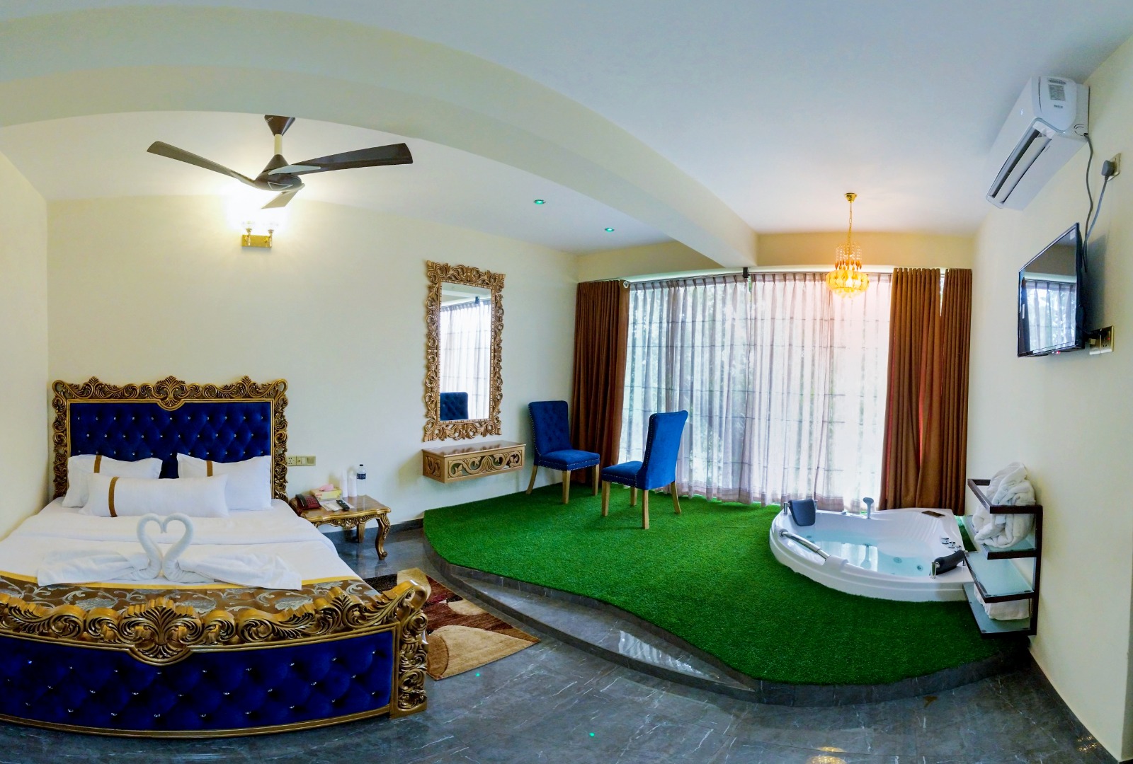 Honeymoon Hide