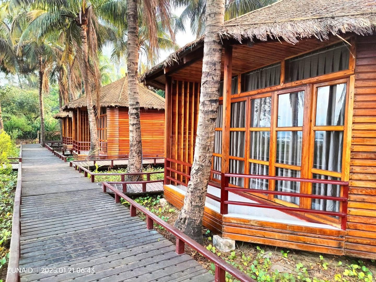 LuiPaz Resort